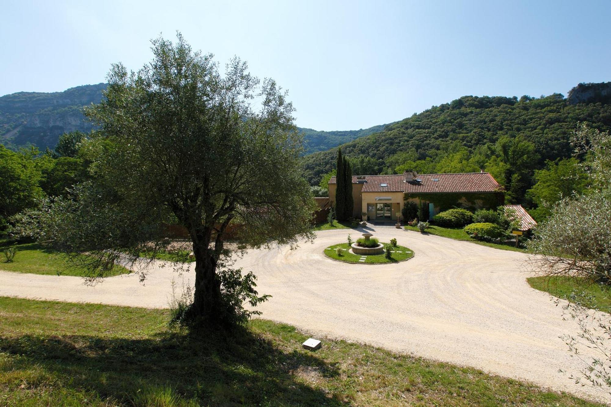 Vacanceole - Le Domaine De Chames - Pont D'Arc Vallon-Pont-dʼArc Buitenkant foto